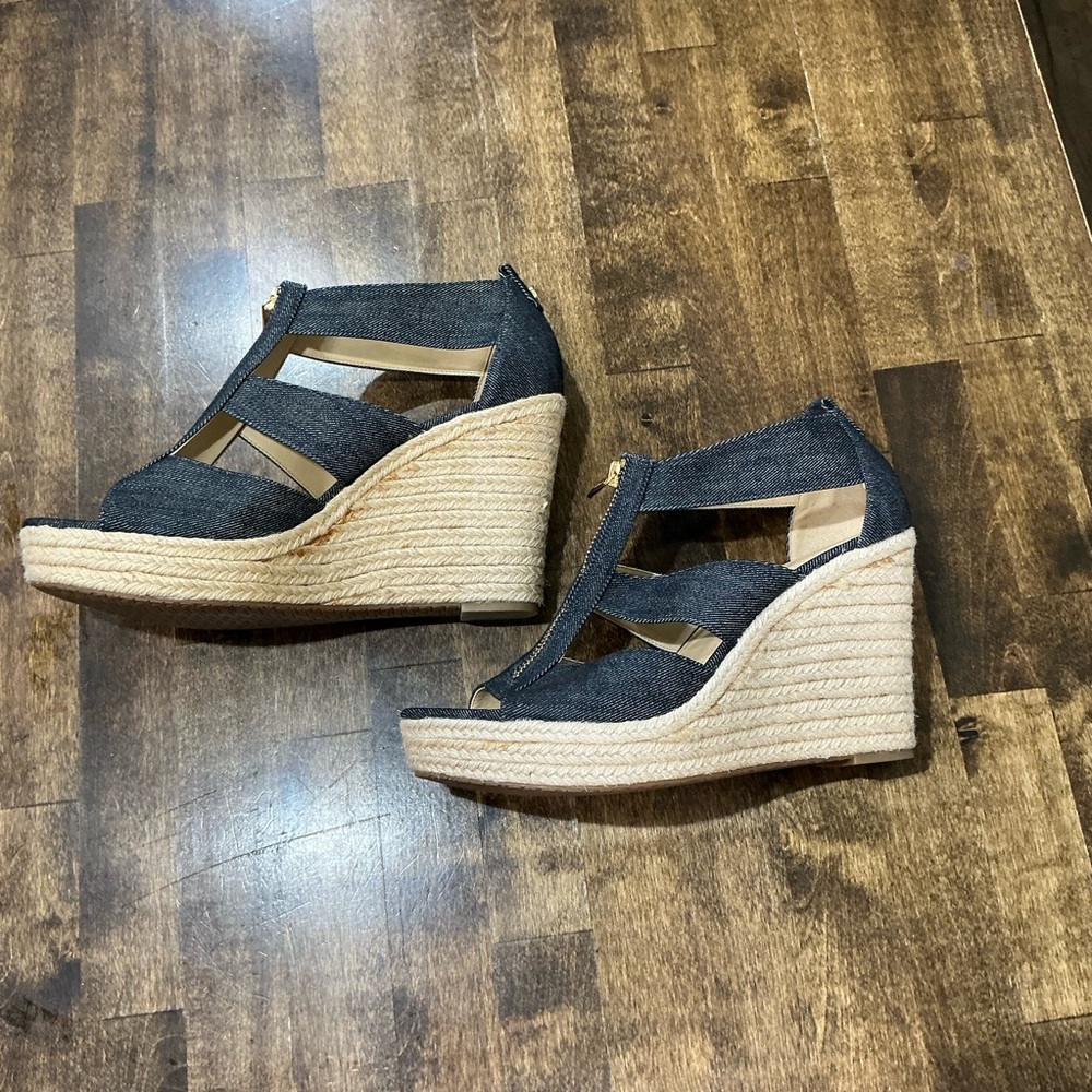 Michael Kors Black Denim Wedges with Gold Zipper - Picture 3 of 9